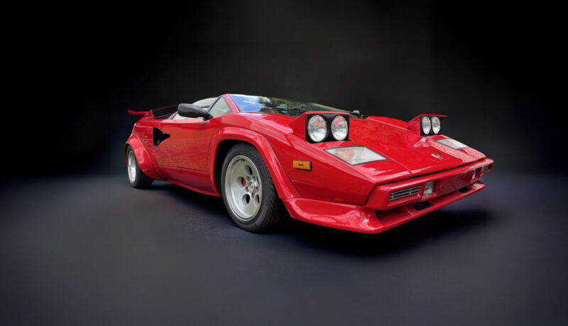 Lamborghini Countach LP5000 S