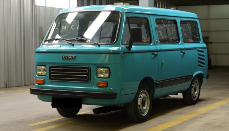 フィアット 900E 1982 47,651km