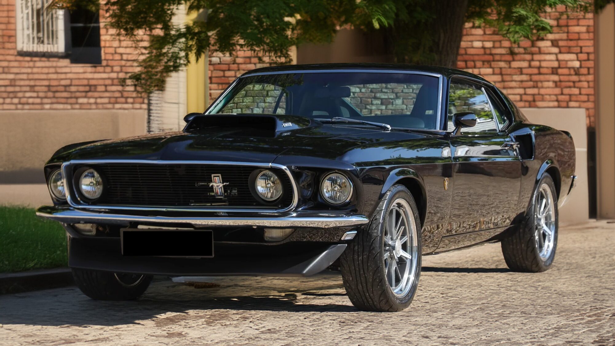 フォード マスタング 302 ファストバック “ベアメタル・レストア” 1969 49,407km