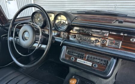 Mercedes-Benz 280SE 3.5 Cabriolet