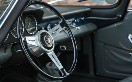 アルファロメオ ジュリア SS “長期ワンオーナー” 1966 52,960km