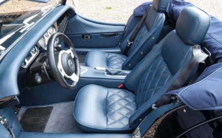 モーガン プラス6 “ジ･オールニュー･モーガン･プラスシックス”  2019 15,000km