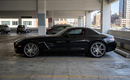 Mercedes-Benz SLS AMG