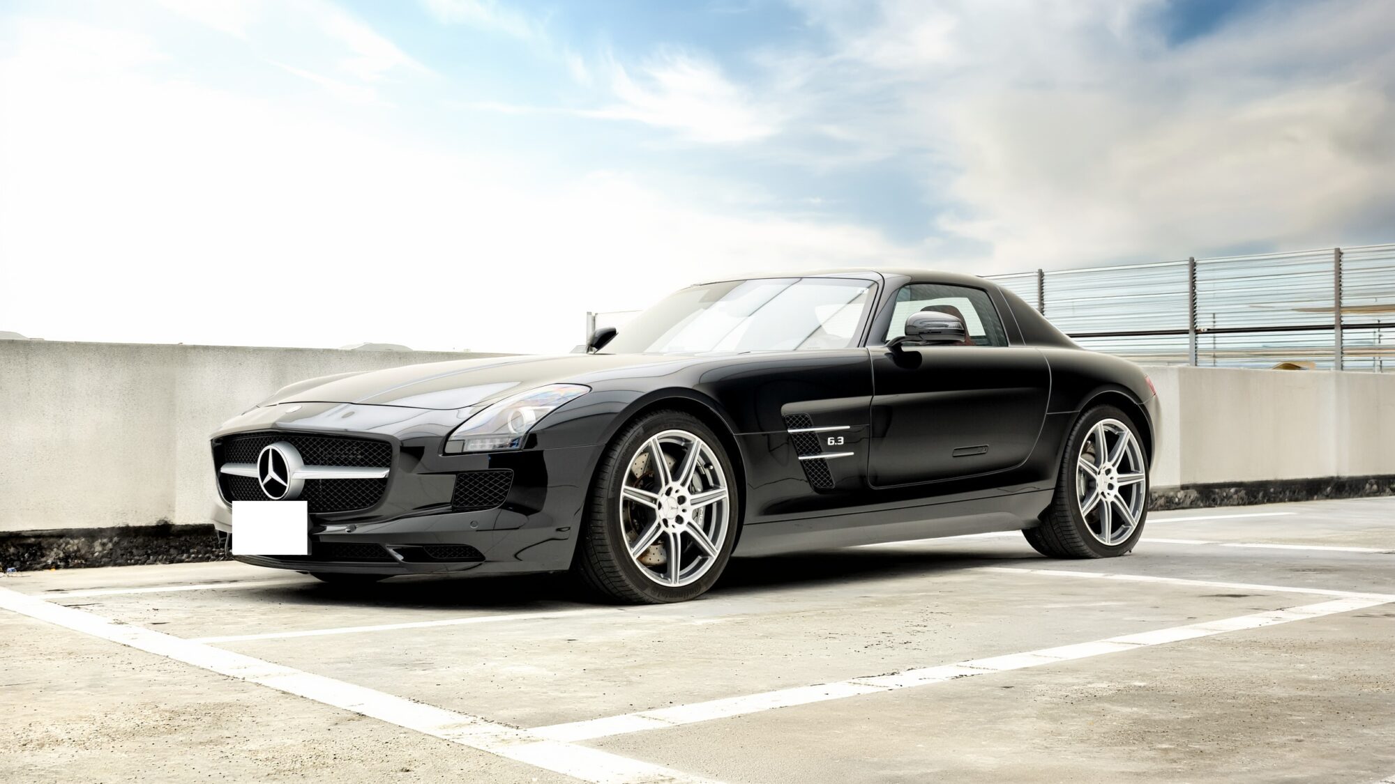 Mercedes-Benz SLS AMG
