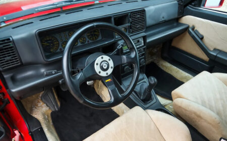 ランチア デルタ HF インテグラーレ エボ2 “オドメーターの走行距離17,641km” 1994